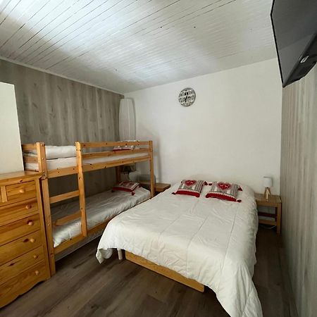 Ferienwohnung Risoul 1850 Beau Duplex Pour 6 Pers En Plein Centre De La Station Exterior foto