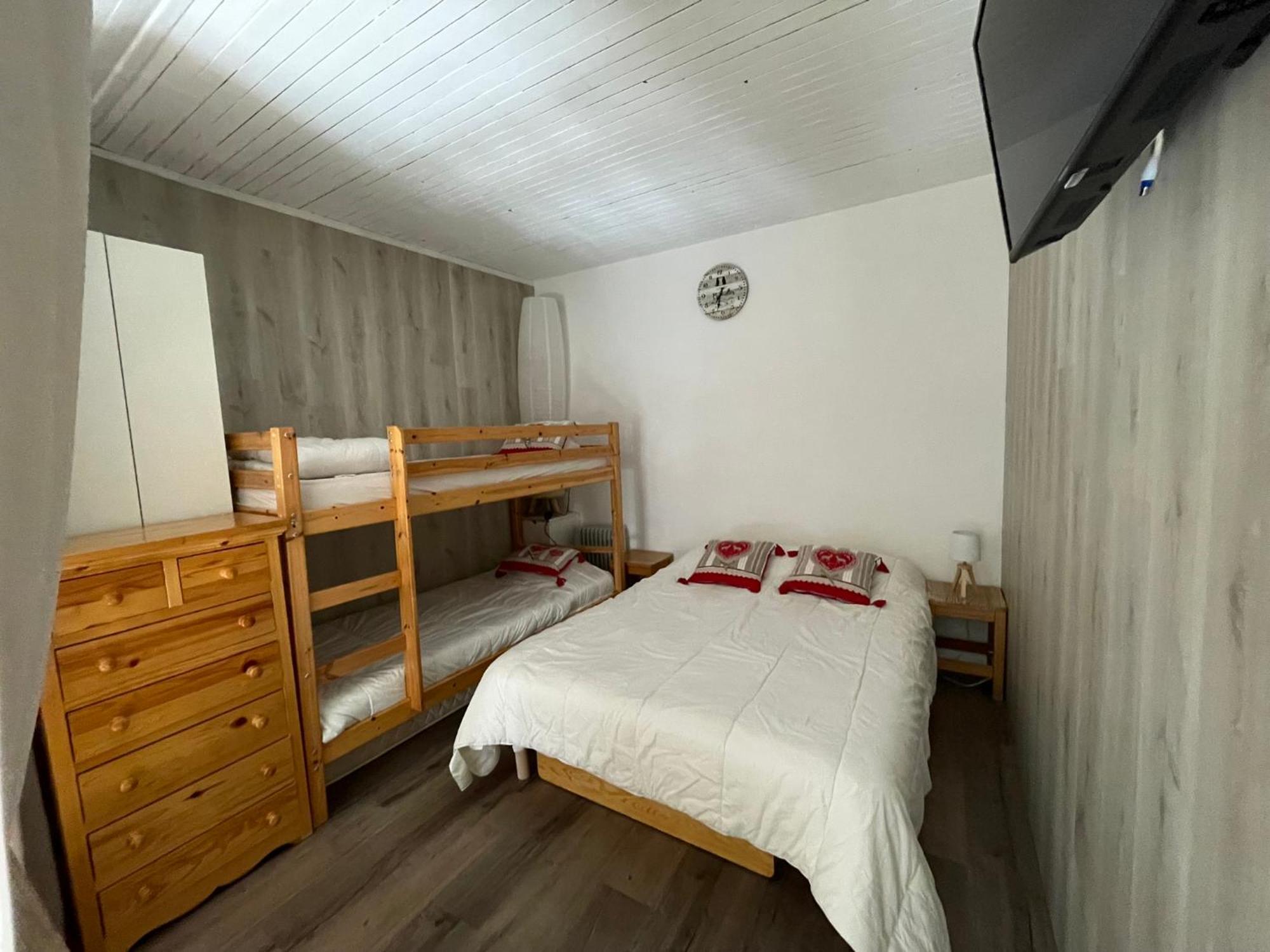 Ferienwohnung Risoul 1850 Beau Duplex Pour 6 Pers En Plein Centre De La Station Exterior foto