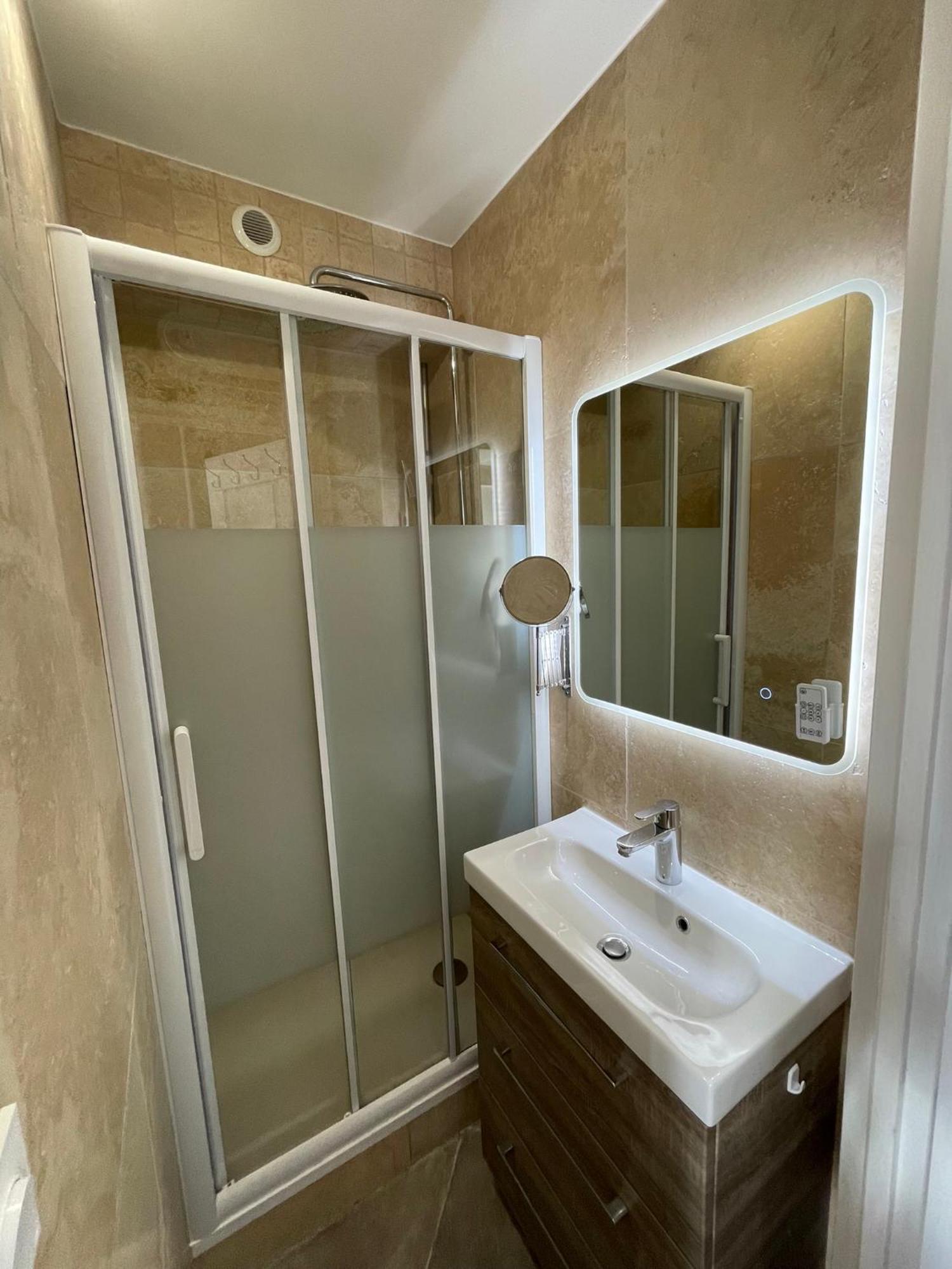 Ferienwohnung Risoul 1850 Beau Duplex Pour 6 Pers En Plein Centre De La Station Exterior foto
